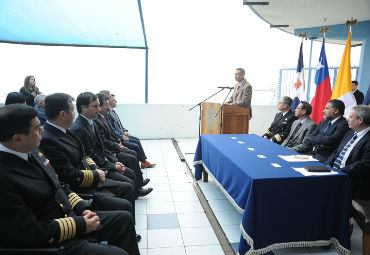 Profesionales de Sudamérica realizan 3ª versión del Diplomado en Tsunamis impartido por PUCV - Foto 1