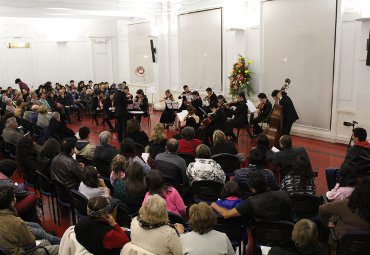 PUCV celebra el Día del Sagrado Corazón con concierto de su Orquesta de Cámara - Foto 1