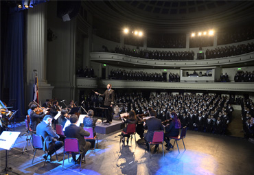 PUCV y Armada de Chile conmemoran Glorias Navales con concierto en Teatro Municipal de Viña del Mar