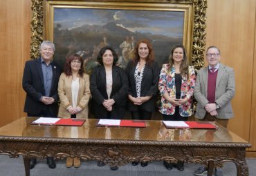 Universidad y Sindicato N°1 suscriben nuevo contrato colectivo para el periodo 2024-2026