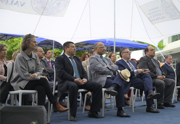 Facultad de Filosofía y Educación celebró su aniversario 75 con emotiva ceremonia