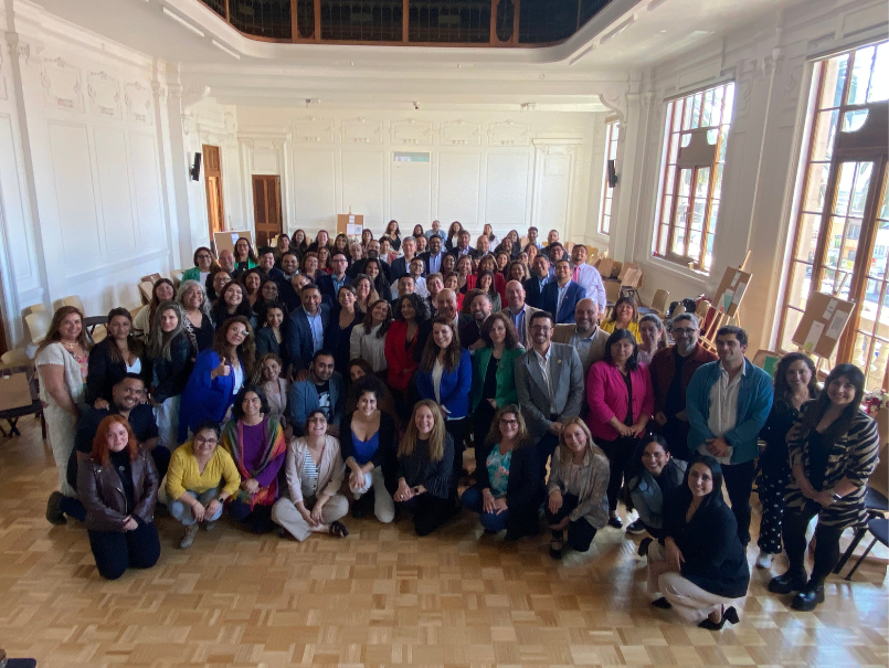 Centro Líderes Educativos certificó a participantes de programa PATME