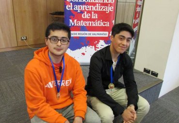 Jóvenes destacan en Campeonato Nacional de Matemática realizado en la Universidad