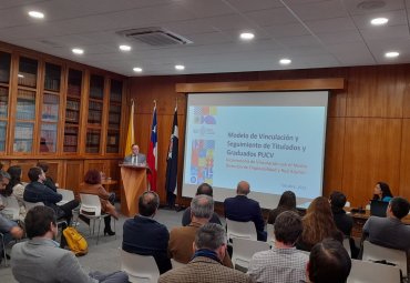 PUCV avanza en modelo de vinculación y seguimiento de Alumni