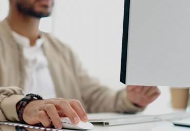 Investigadores PUCV reciben 11 menciones en ranking internacional de científicos más influyentes