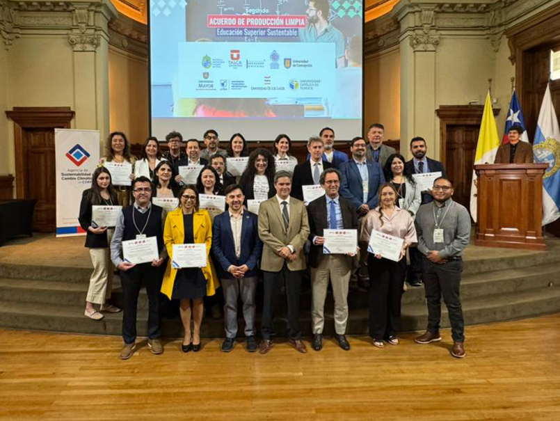 Universidad obtiene máxima certificación en producción limpia