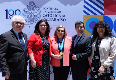 GALERÍA: Ceremonia de Investidura Profesora Emérita Berta Silva