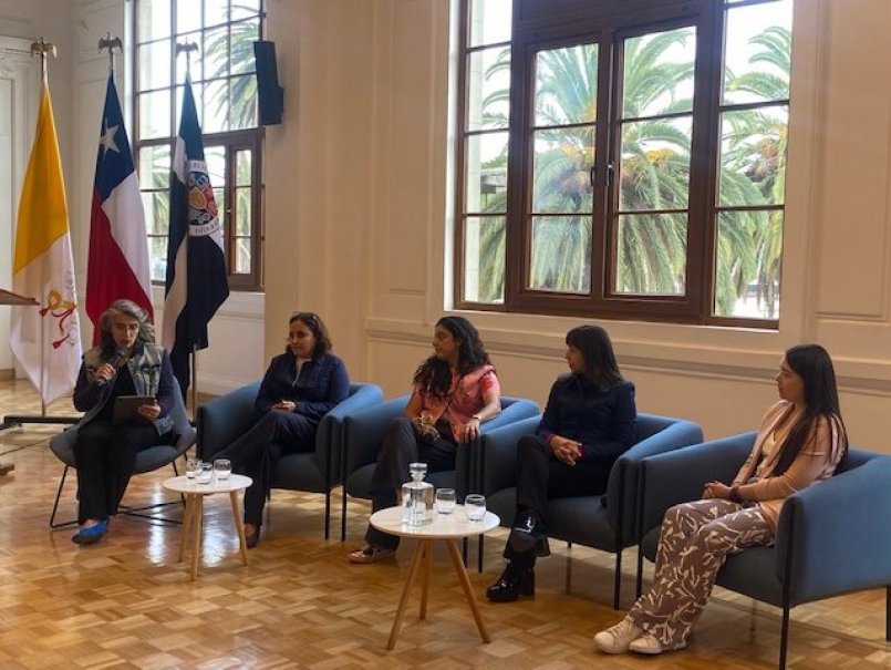 Científicas de todo Chile reflexionan sobre el desarrollo de la investigación desde regiones