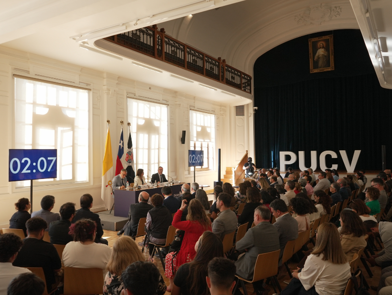 Candidatos a Rectoría presentaron sus propuestas en debate abierto a la comunidad