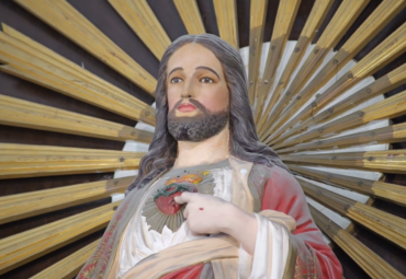 PUCV convoca a la comunidad universitaria bajo el Sagrado Corazón de Jesús