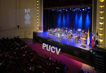 Universidad rinde homenaje a las Glorias Navales con emotivo concierto en Valparaíso