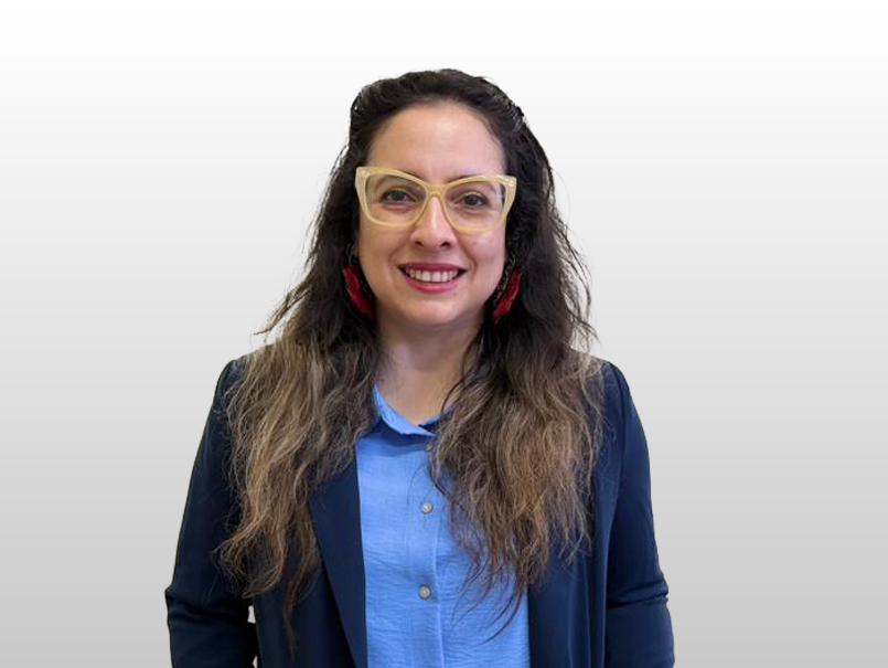 Alumni PUCV destaca entre las semifinalistas del Global Teacher Prize Chile 2026
