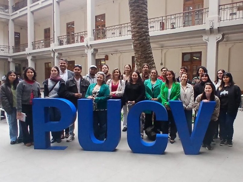 Nodo Laboratorio Natural Océano presenta en la PUCV hoja de ruta para fortalecer el desarrollo costero