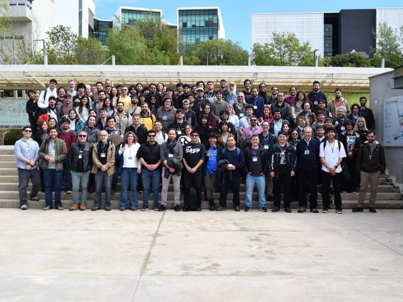 Congreso internacional CosmoSur reunió a especialistas en cosmología y gravitación en Campus Curauma