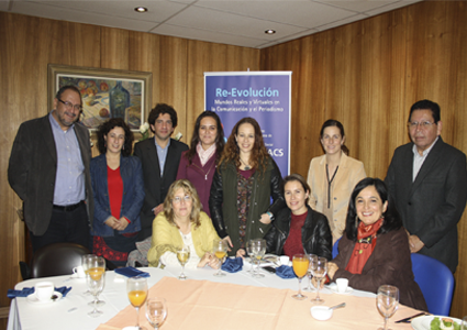 Directores de facultades de Comunicación de la Región de Valparaíso celebran reunión con la doctora Patricia Nigro