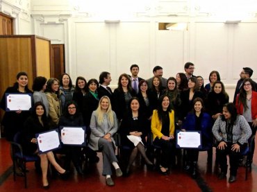 Ceremonia de titulación del Diplomado en Gestión de Conflictos, negociación y mediación, versión 2016