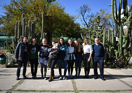 Estudiantes extranjeras del Programa Internacional de Intercambio Estudiantil visitan la Escuela de Agronomía PUCV