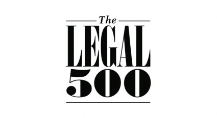 Abogados PUCV destacan en ranking de The Legal 500
