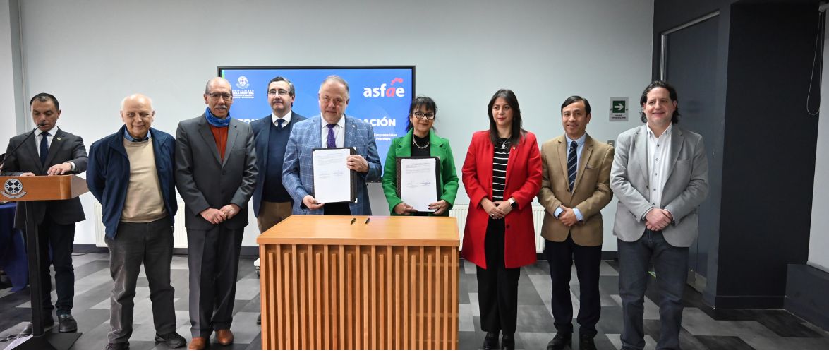 Firma Convenio de colaboración entre la Asociación de Directivos Superiores de Facultades de Administración, Negocios y Empresariales (ASFAE) y la Facultad de Ciencias Jurídicas y Empresariales de la Universidad de la Frontera