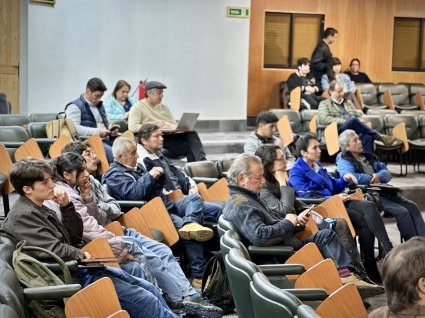 Conversatorio sobre el futuro de la agricultura en Chile marca celebración del 61º aniversario de la Escuela de Agronomía PUCV