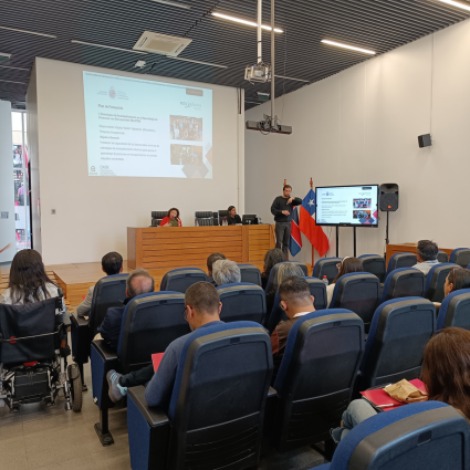 PUCV expone sobre experiencias de tutores pares en Jornada de Inclusión en IES