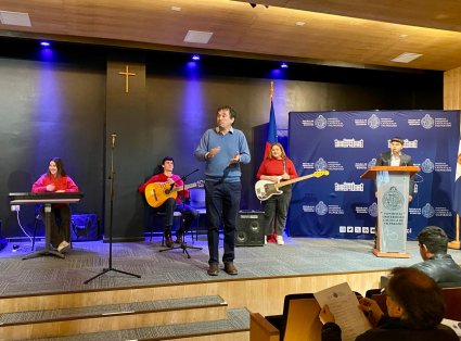 Concurso de bandas en Escuela de Negocios y Economía