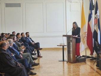 Graduación de estudiantes 2024: "Cumplimos con nuestra tarea de formar y de ayudar a otros a perfeccionarse"