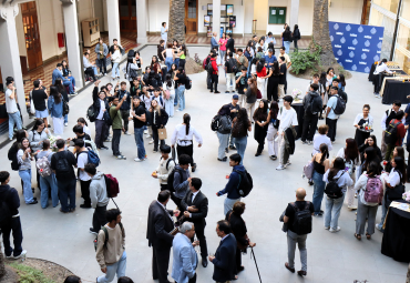 Derecho PUCV da la bienvenida a sus nuevos estudiantes con actividades académicas y recreativas