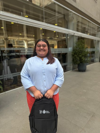 Alumna Micaela Reinares Rojas ingresa al Cuadro de Honor de la PUCV