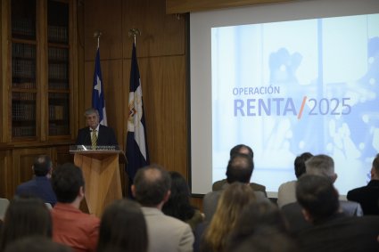 La PUCV fue epicentro del lanzamiento de la Operación Renta 2025