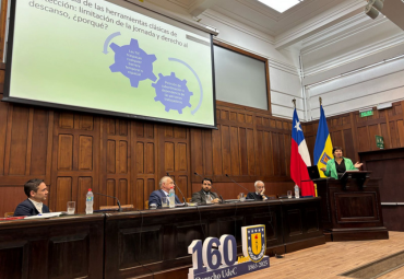 Profesora Karla Varas participó en las Jornadas de Trabajo, Derecho y Tecnología