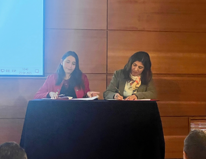 Instituto de Química lidera alianza estratégica entre la PUCV y SQM