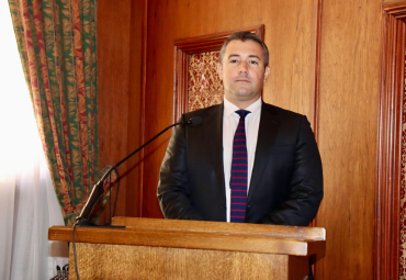 Jorge Marshall es el nuevo Doctor en Derecho PUCV