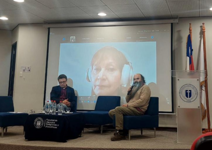 Académico PUCV reflexiona sobre formación espiritual en el ámbito de la salud en seminario organizado por la UCM