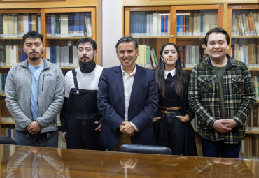 Laboratorio de Innovación Legal y Programa de Derecho e Inteligencia Artificial se adjudican Fondos Concursables de Vinculación con el Medio PUCV