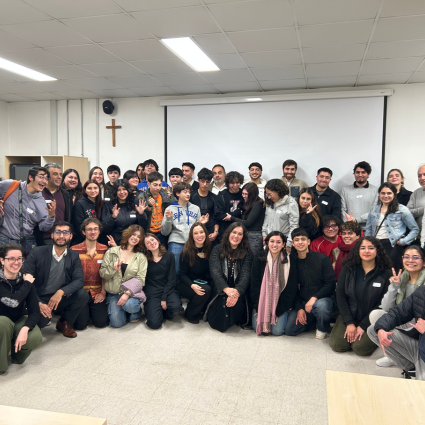 Foro Profesional 2025 en BETA PUCV: Un espacio de diálogo para potenciar la vocación profesional