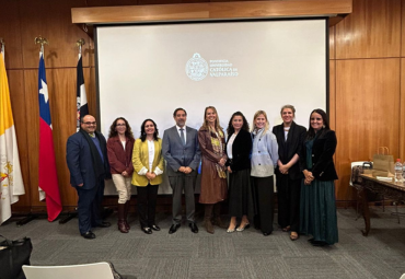 Seminario abordó los desafíos de la Nueva Ley de Adopción en la Casa Central PUCV