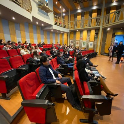 FACEA y DGAI realizaron en conjunto la charla “Vivir el Intercambio: Experiencias que Inspiran tu Futuro”