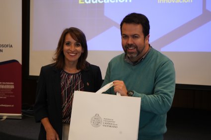 Programa Activa Educación de la PUCV culmina con proyectos estudiantiles para transformar la enseñanza