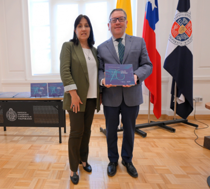 Instituto de Biología PUCV realiza ceremonia para conmemorar su aniversario N°70