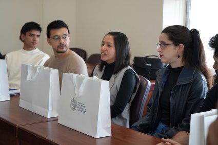 Nuevo programa CREA I+D impulsa la innovación y la vinculación con el entorno en estudiantes de postgrado PUCV