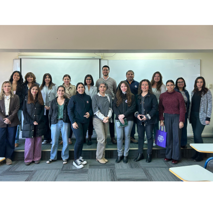 PUCV fortalece su compromiso con la inclusión a través de cursos para personal universitario