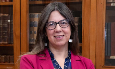 Obispo de Valparaíso y Gran Canciller de la PUCV, nombra como Decana a la profesora Dra. Loreto Moya Marchant de la Facultad Eclesiástica de Teología