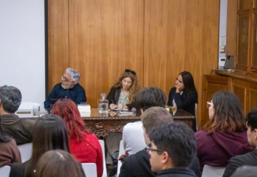 Presentan libro que propone mejoras al sistema de protección social de la infancia en Chile