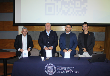 Escuela de Comercio PUCV realizó charla sobre el ejercicio profesional y los desafíos actuales del mundo de la auditoría