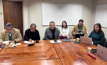 Facultad Eclesiástica de Teología PUCV recibió visita de autoridades de Vinculación con el Medio