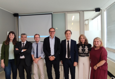 Profesor Raúl Núñez realiza conferencias en la Universidad de Girona, España