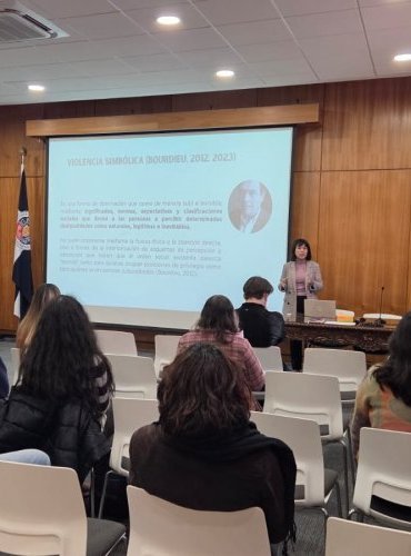 Estudiantes fortalecen herramientas para prevenir las violencias de género en el programa Agentes de Cambio PUCV