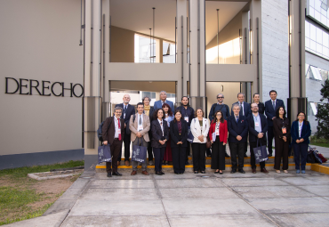 Decano José Luis Guerrero y profesora María Graciela Brantt participan en el XVI Encuentro Anual de la Asociación Iberoamericana de Facultades de Derecho Sui Iuris en Lima
