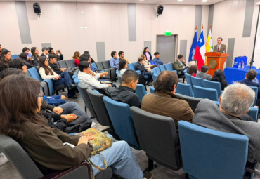 Facultad de Ciencias Económicas y Administrativas PUCV participa en jornada de educación tributaria junto a la Defensoría del Contribuyente y la Universidad Arturo Prat